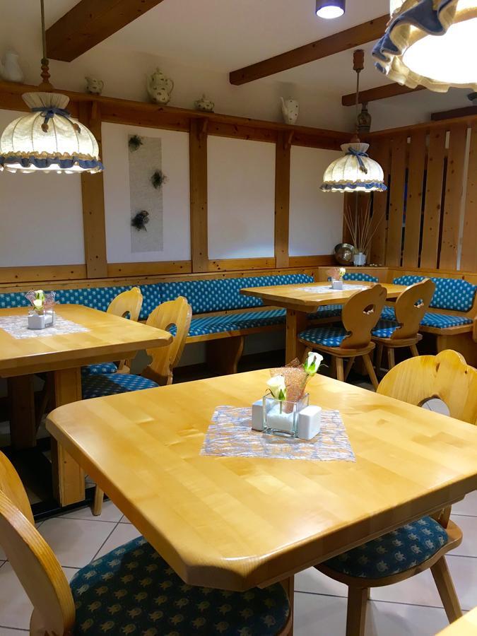 Hotel Garni Vierjahreszeiten バート・シュタッフェルシュタイン エクステリア 写真