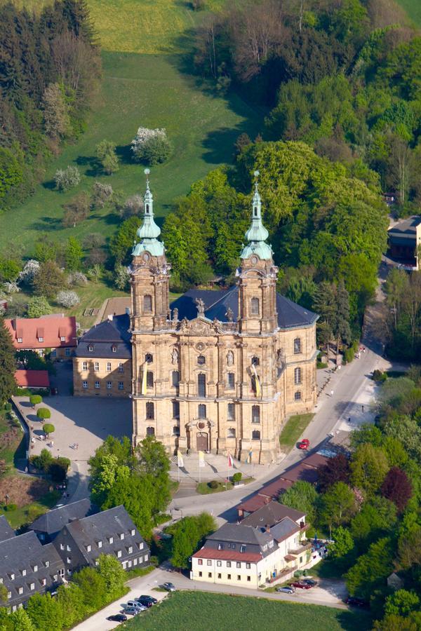 Hotel Garni Vierjahreszeiten バート・シュタッフェルシュタイン エクステリア 写真